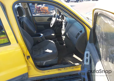 2003 Ford Escape Xlt из США, поврежденный, VIN 1FMYU03143KC04851